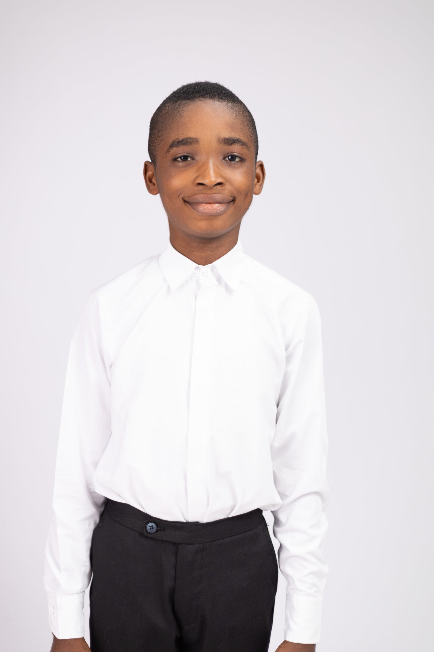 THE SCHOLAR SHIRT - White Classic Concealed Button Down Shirt